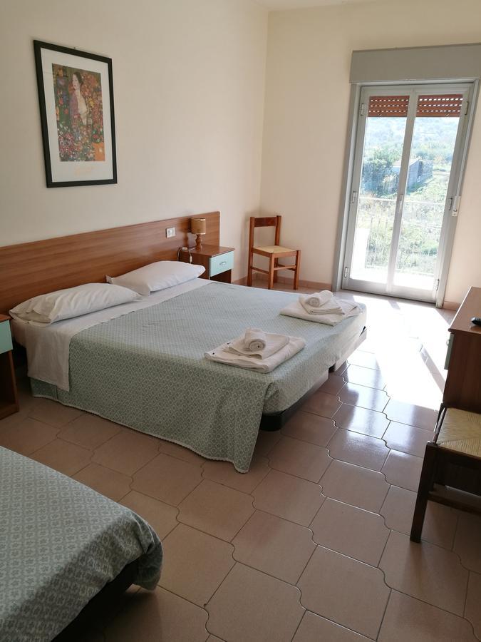 Hotel Royal Cattafi San Filippo del Mela Eksteriør bilde